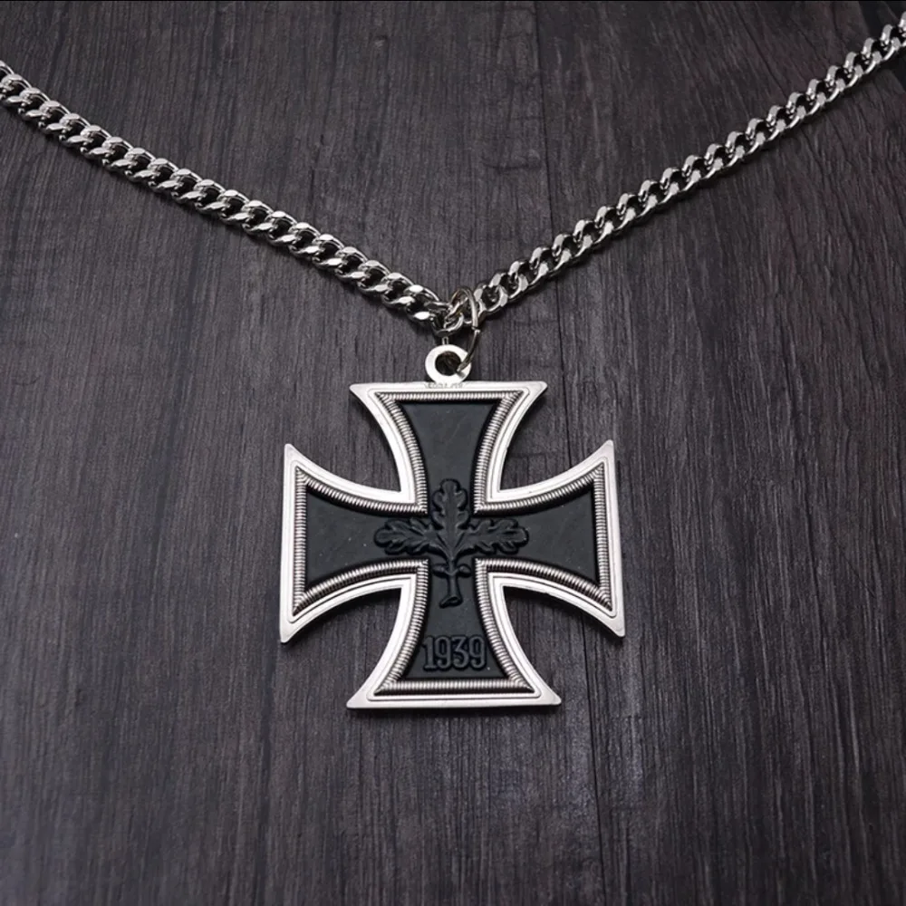 

TOP quality EK2 German iron cross medal badge without double knight oak leaves drop shipping