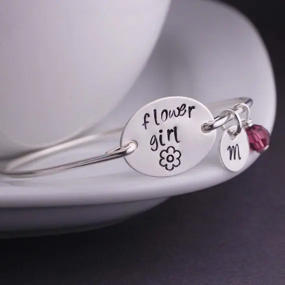 

Simple Fashion Flower Girl bangles cute simple M Letters Tag bracelets for ladies women&girl YPQ0541