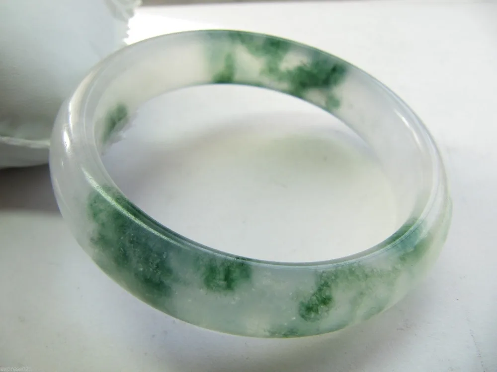 

00839 Perfect Exquisite Chinese Green Jade/Jadeite Bangle/ Inner Diamete
