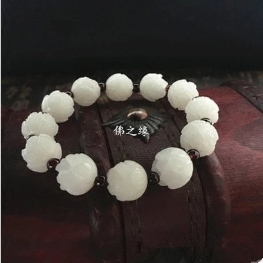 

Individual character style With the bodhi lotus root carving style hand string beads bracelet charm female model