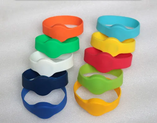 10PCS/lot Sauna, hand 13.56 watch card, card hand foot locker hand in hand Swim FM1108 RFID Wristband