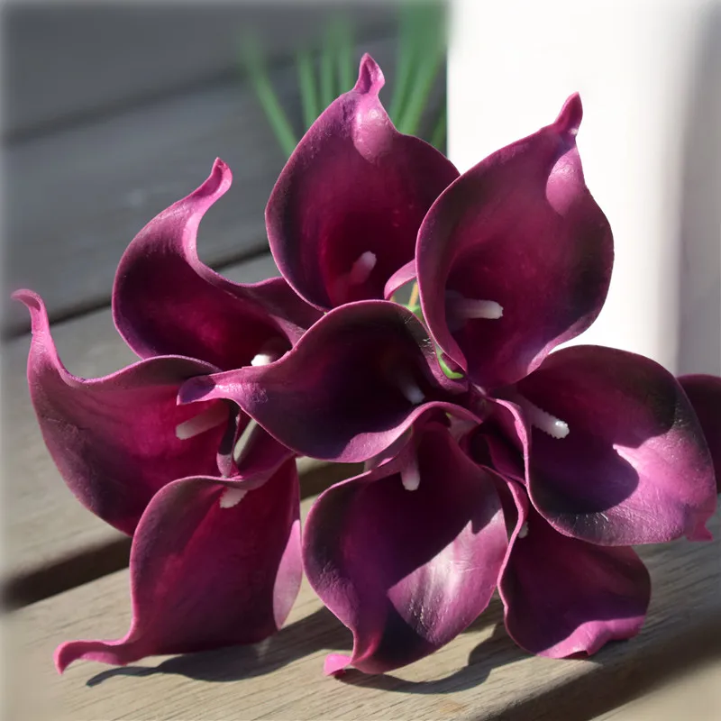 

Real touch Plum Purple picasso calla lilies,wedding bridal bouquets,home decoration,centerpieces,corsage,boutonniere