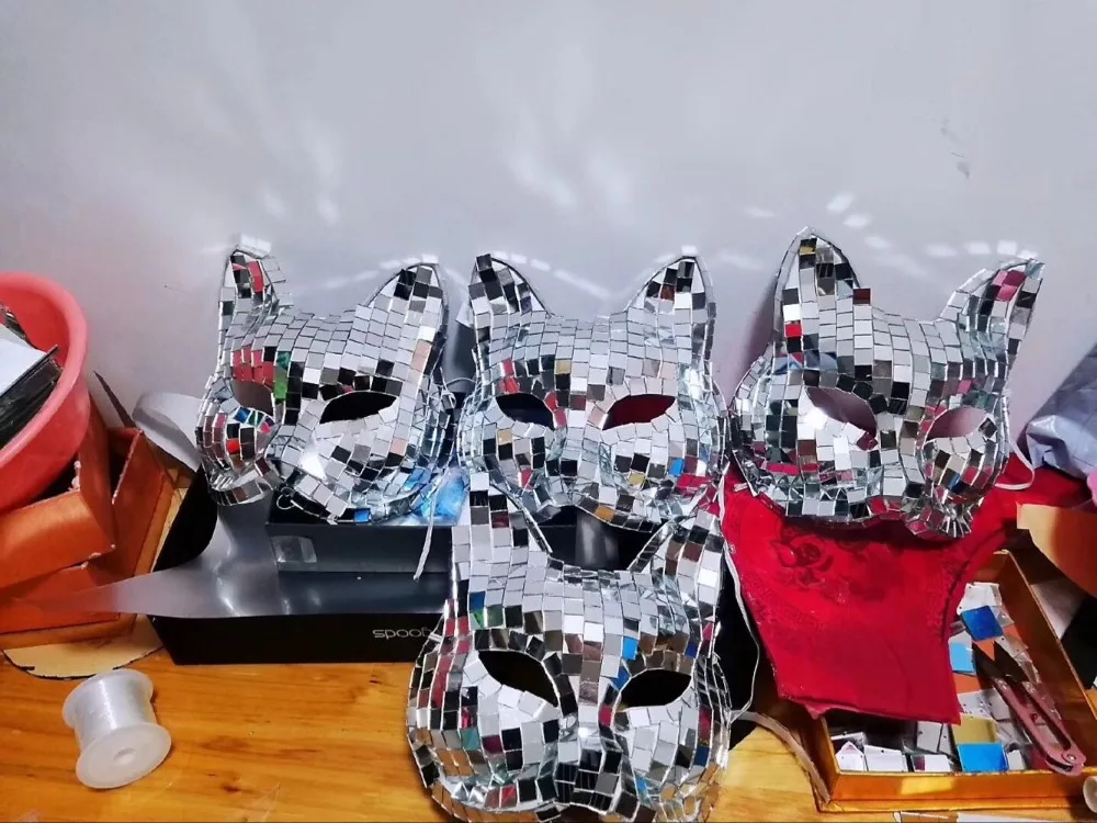 

Mirror Mask Mirror man suit