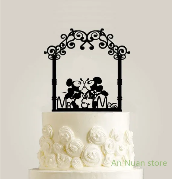 Flower door wedding cake topper Lovely kissing Minnie And Mickey Mouse