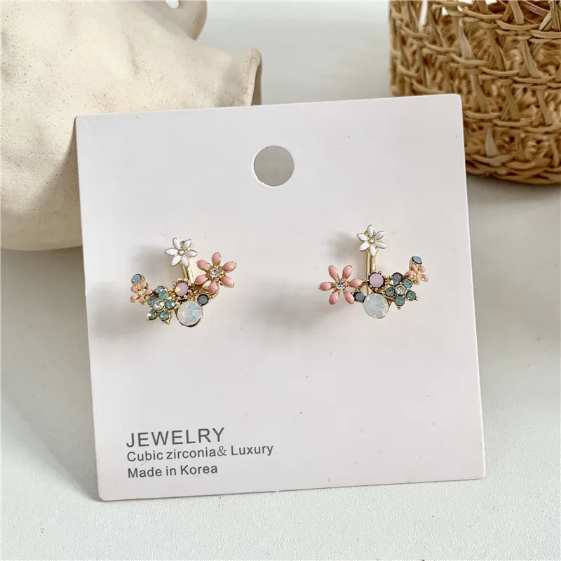 2019 Korean hot fashion jewelry fresh cute hook drop oil flower stud earrings crystal earring for women