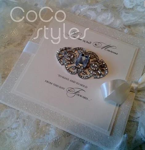  Cocostyles customized luxury silver print glitter design invitation card with brooch and ribbon for - 32891000251