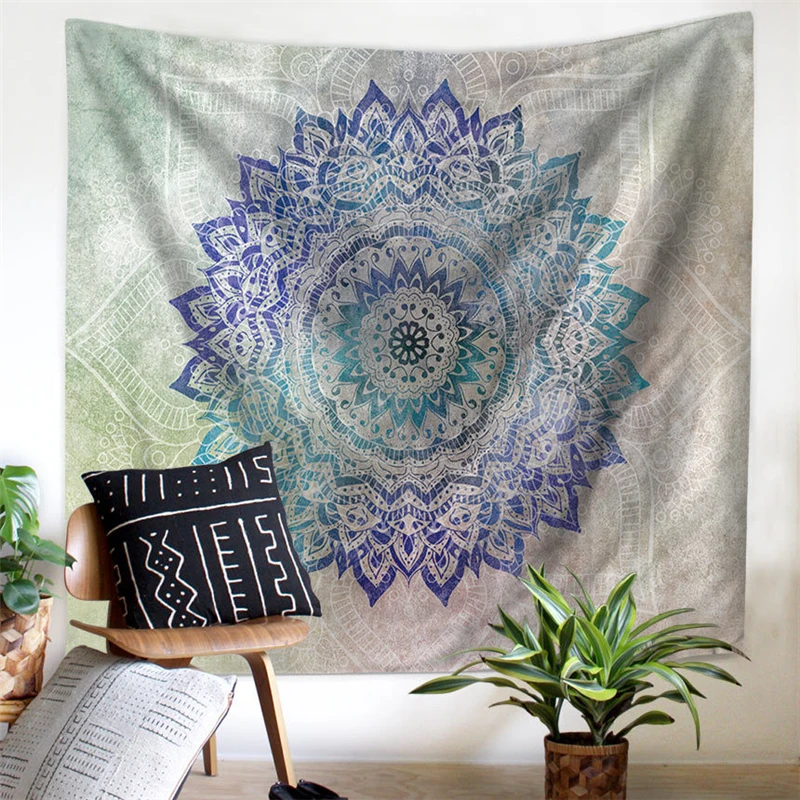 6 Colors Mandala Tapestry Beach Towel Living Room Decor Wall Tapestry Yoga Mat Soft Indian Hanging Tapestry Bedroom Carpet