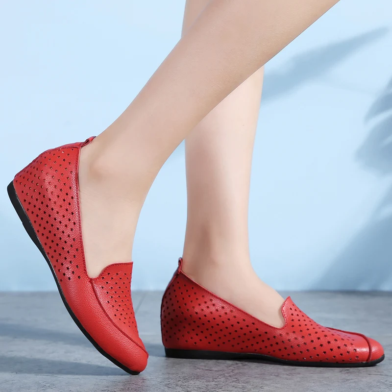 PEIPAH/Весенняя модная женская обувь из натуральной кожи на платформе; однотонная обувь, увеличивающая рост; chaussures femme; обувь на танкетке с острым носком