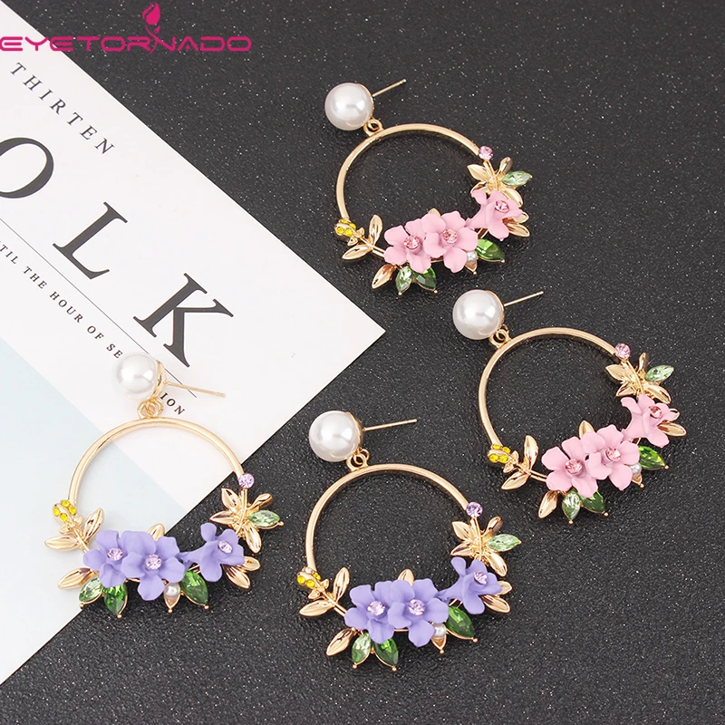 

EyeTornado 2019 New Fashion Geometric Long Stud Earrings For Women Wedding Vintage Flower Punk Statment Gifts Earrings Jewelry