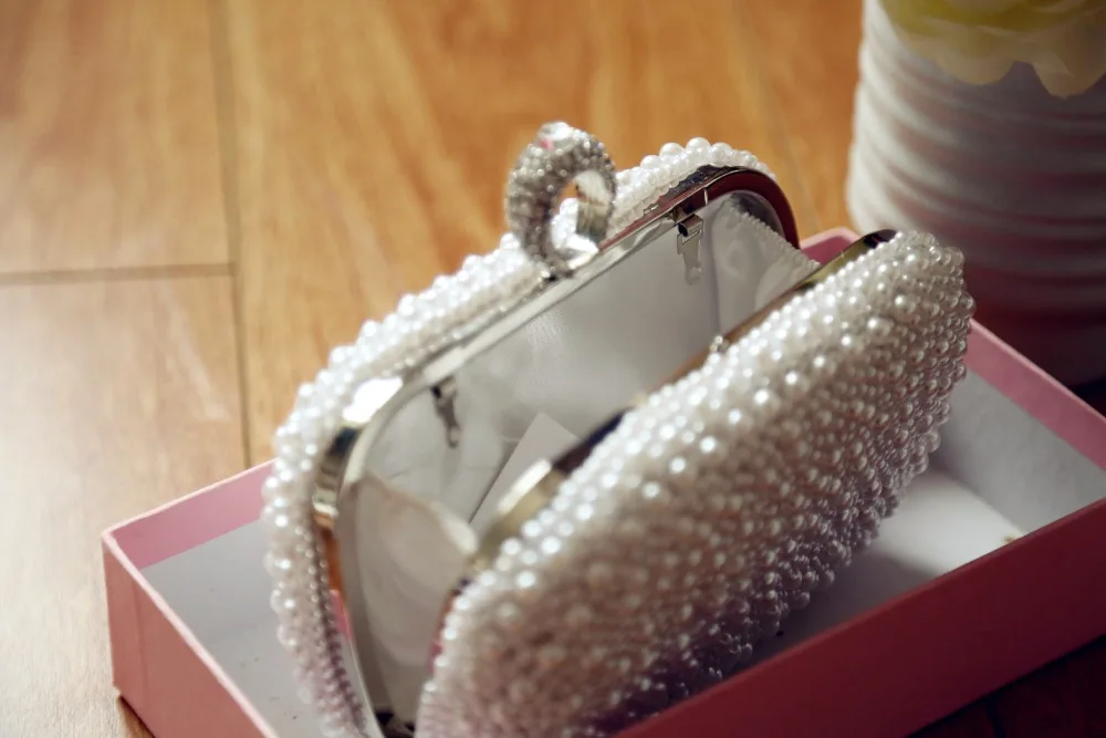 2021 Handmade Pearl bag Evening Bag Fashion mini Clutch Weeding Party Bridal bag women shoulder bag Wedding  MN1137