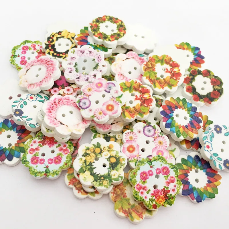 

50pcs 18mm Sewing Accessories DIY Craft Pattern flower shaped Wooden Button Mixed colors Wood Buttons