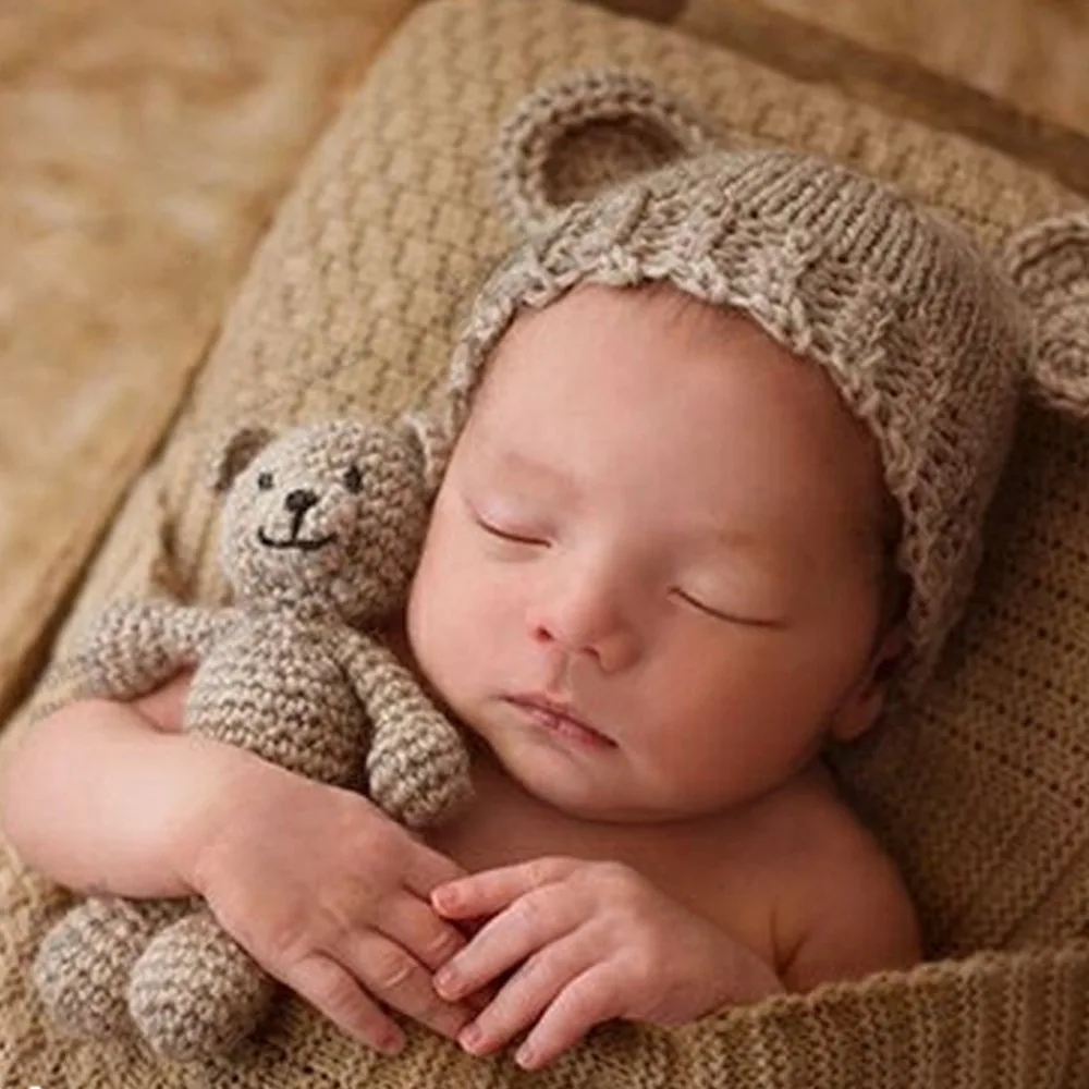 

2018 Bear and Baby Cap Infant Photography Accessories Newborn Photography Props Baby Hat Girl Boy Beanies Crochet Knit Costume