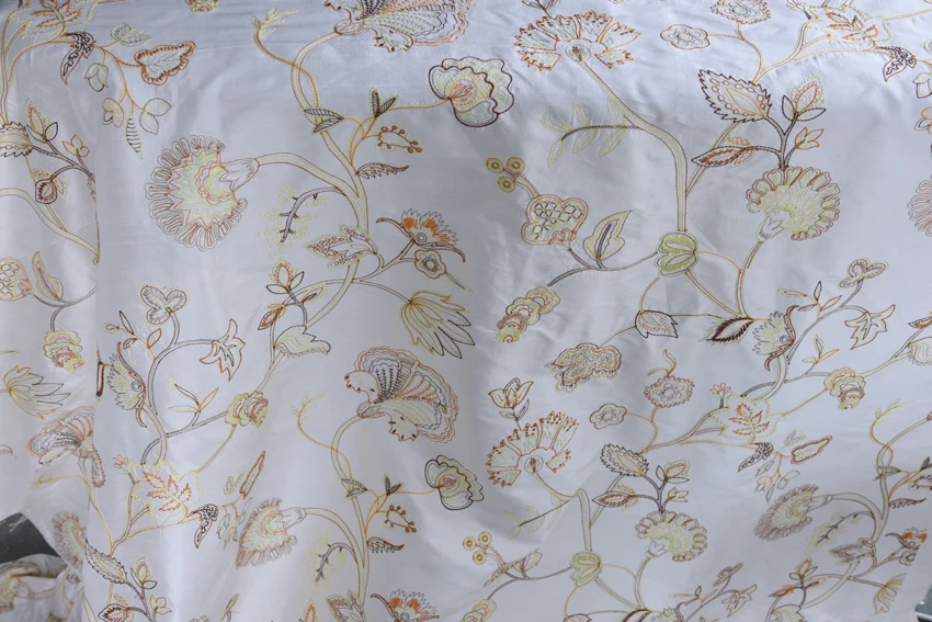 

White 100% Mulberry Silk Embroidery Silk Doupion Fabric Double Palace