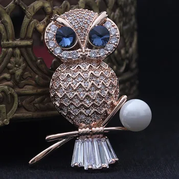 

2018 New Year Cubic Zircon Owl Brooches Pins Men Jewelry blue eye Animal Pins Brand Copper Hijab Accessories Pearl brooch Pins