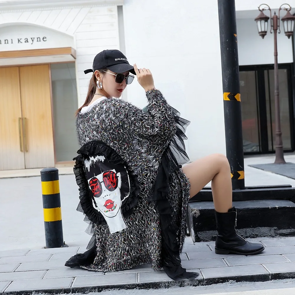 

MUMUZI 2019 Autumn New Back Character Sweater Cardigan High Street Batwing Sleeve Big Open Stich Dark Gray Knitted Coat