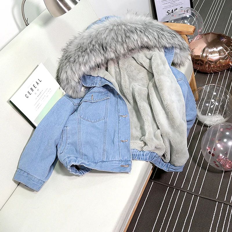 

Women Winter Thick Loose Parkas Female Thick Plus Velvet Hooded Denim Jackets With Fur Collar Cotton Coats Outerwear Wide-Waist