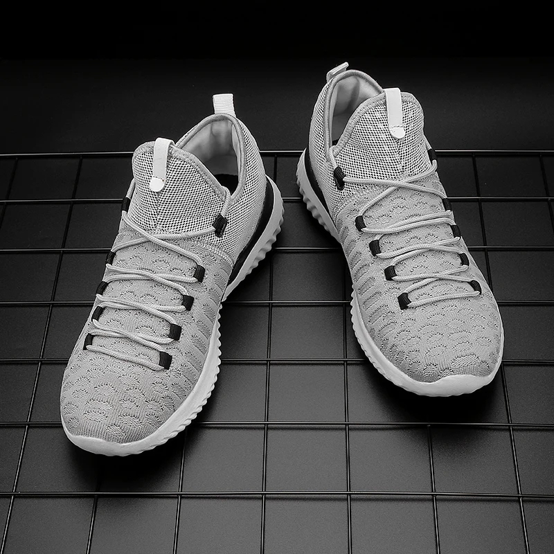 

New cool basketball shoes, super grip, rubber non-slip outsole, wear-resistant and durable, comfortable sports basketball shoes