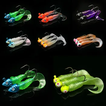 

Hennoy 17pcs/Lot Soft Fishing Lure Set Jig Head 6cm Soft Grubs with Jig Hooks Lures for UL Fishing
