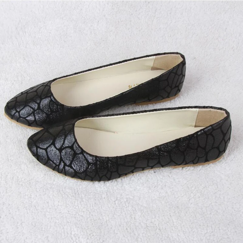 

2019 Summer women flats sneakers ballet flats oxfords shoes women slip on loafers cutout comfort flat boat shoes dd118