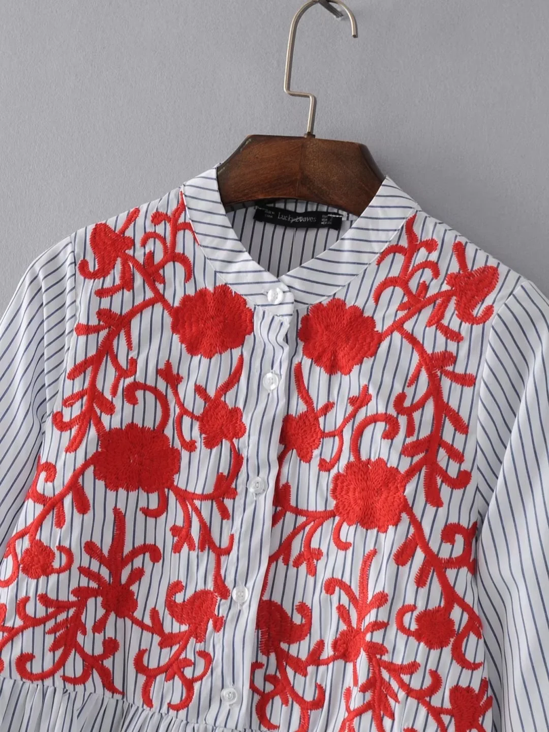 Женская блузка с рукавом 3/4 VOGUE красная в полоску цветочной вышивкой|blouse tops