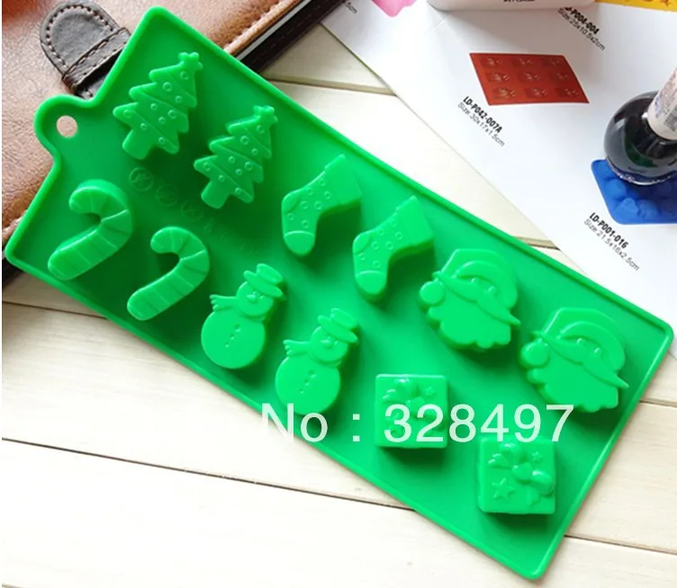 

Aouke Silicone cake mold chocolate molds Christmas tree wand sock snowman DIY baking mould Bing Gemo L052