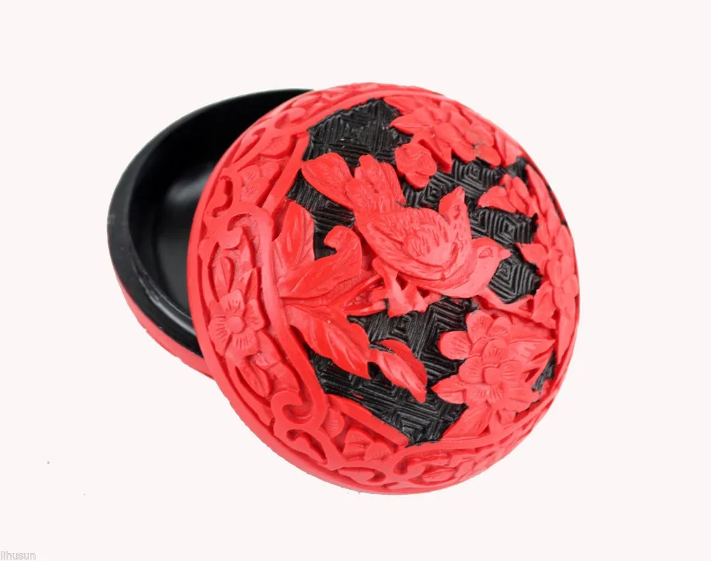 

Exquisite Chinese Handmade Classic Lacquerware Red Flower Jewelry&Compact Box