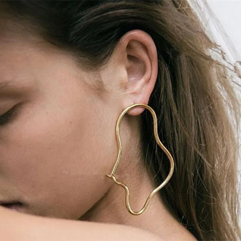 Минималистичные серебряные золотые полые линии Нерегулярные геометрические массивные шпильки для женщин модные ювелирные изделия INS аксессуары