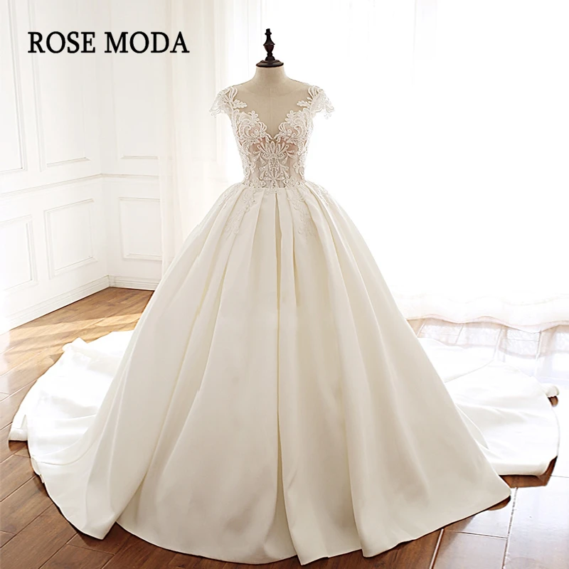 Rose Moda Luxury Princess Wedding Dresses Short Cap Sleeves Bridal Dress with Lace Semi Cathedral Train Real Photos