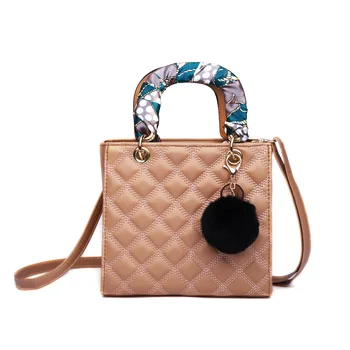 

2019 new Top-handle bags women shoulder bag luxury handbags women bags designer leather messenger bag Hairball black/red purse
