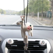 Auto Ciondolo Appeso Cockhorse Ornamenti Interni Auto Decorazione Specchietto retrovisore Accessori Per Auto Ornamento Scrivania Ornamento