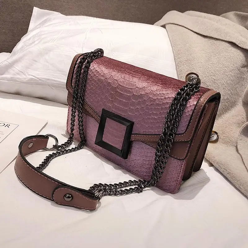 Winter Autumn Luxury Female Bag Women Velvet Shoulder Bag Chain Strap Flap Messenger Bag For Female Crossbody Bag - Color: Pink