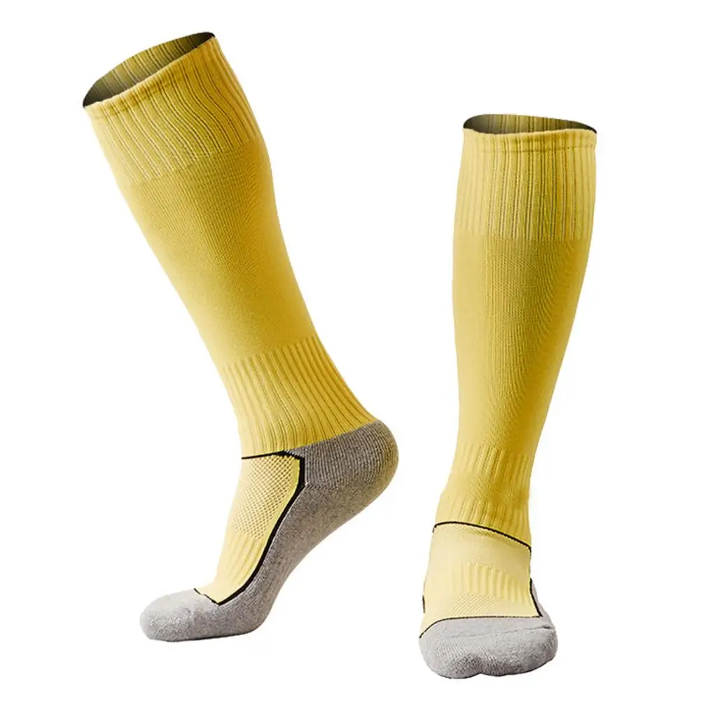 Детская одежда для мальчиков и девочек контрастной Цвет дышащие Гольфы по колено высокие спортивные носки для детей для видов спорта на окрытом воздухе, футбола футбольного матча - Цвет: yellow