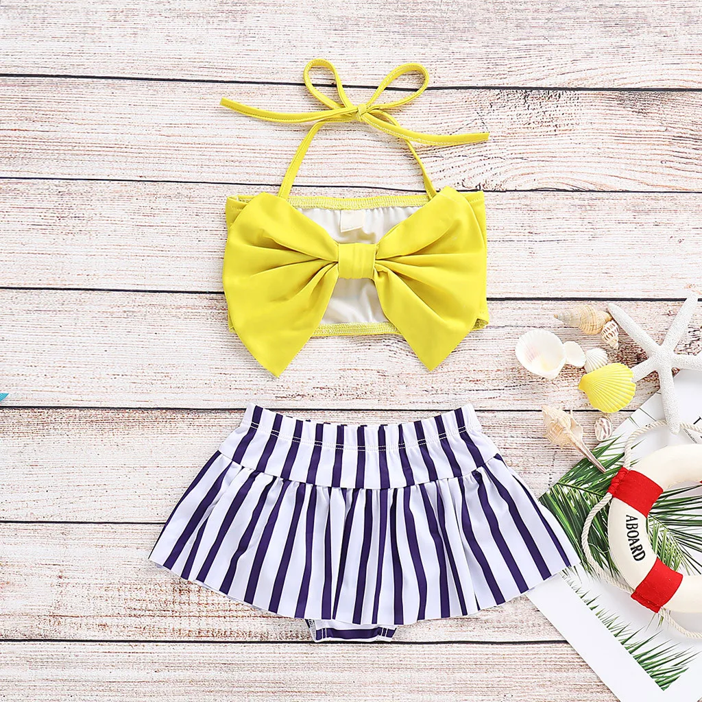 Одежда для купания для маленьких девочек из полиэстера; одежда для купания для маленьких девочек; купальник в полоску с бантом; бикини пляжный купальник; комплект из одного предмета; F429