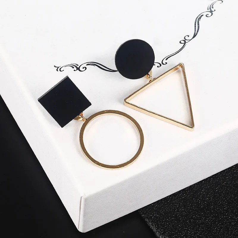 New Fashion Geometric Stud Earrings For Women Round Triangle Design Elegant Earrings For Birthday Wedding Gift