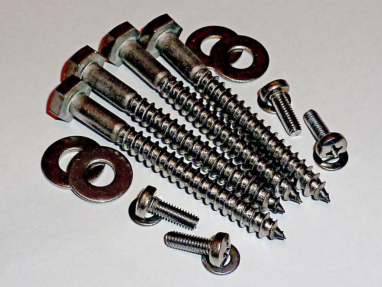 Винты m8 x 45 мм для крепления тв samsung к стене