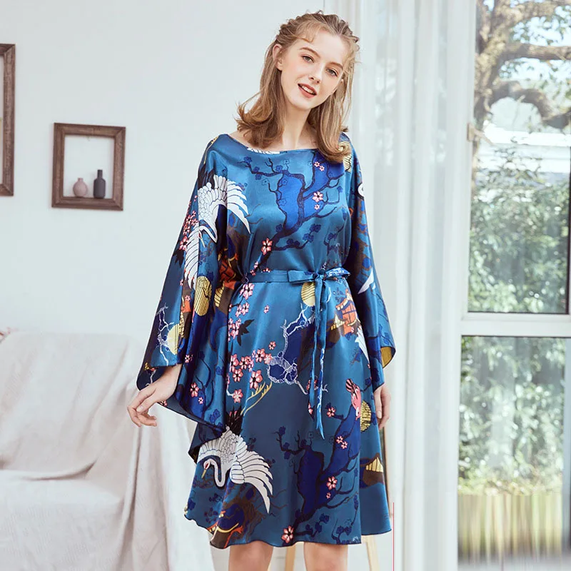 Women Long Sexy Silk Nightwear Satin Floral Sleepwear Bat Sleeve Knee Length Sleepshirts Wine Nightdress Night Wear Dress Gown - Цвет: Blue