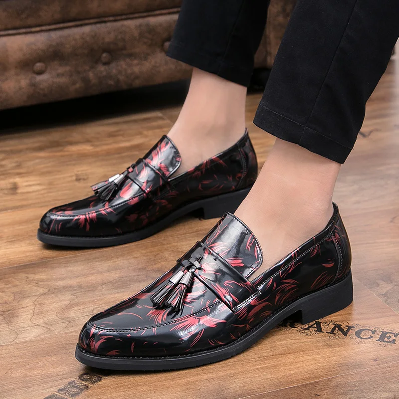 Summer outdoor comfortable leather korean men business shoes Fashion stylish male loafers dressing casual flats driving shoes