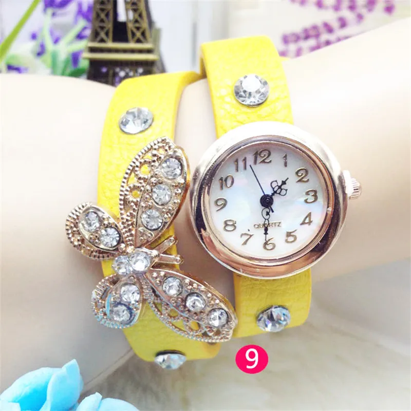 

2017 Retro Vintage Type Women's Pendant Rhinestone Leather Quartz Butterfly Bracelet Watches New Design 10 Colors Can Choose