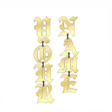 Любые серьги с акриловым лазером на заказ с английскими буквами