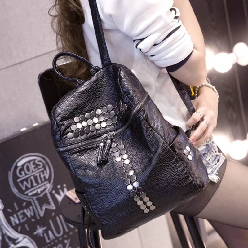 2017 new fashion rivet PU leather bags women Korea style washed leather shoulder bag leisure travel girls
