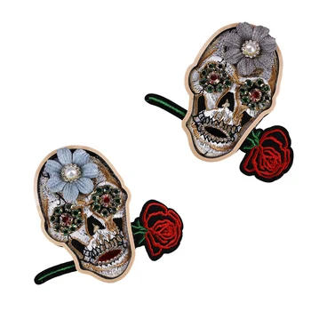 

10piece Embroidery Beaded Diamond Skull Rose Brooches Applique Patches Rhinestones Crystal Motifs Badge Clothes Sewing TH911