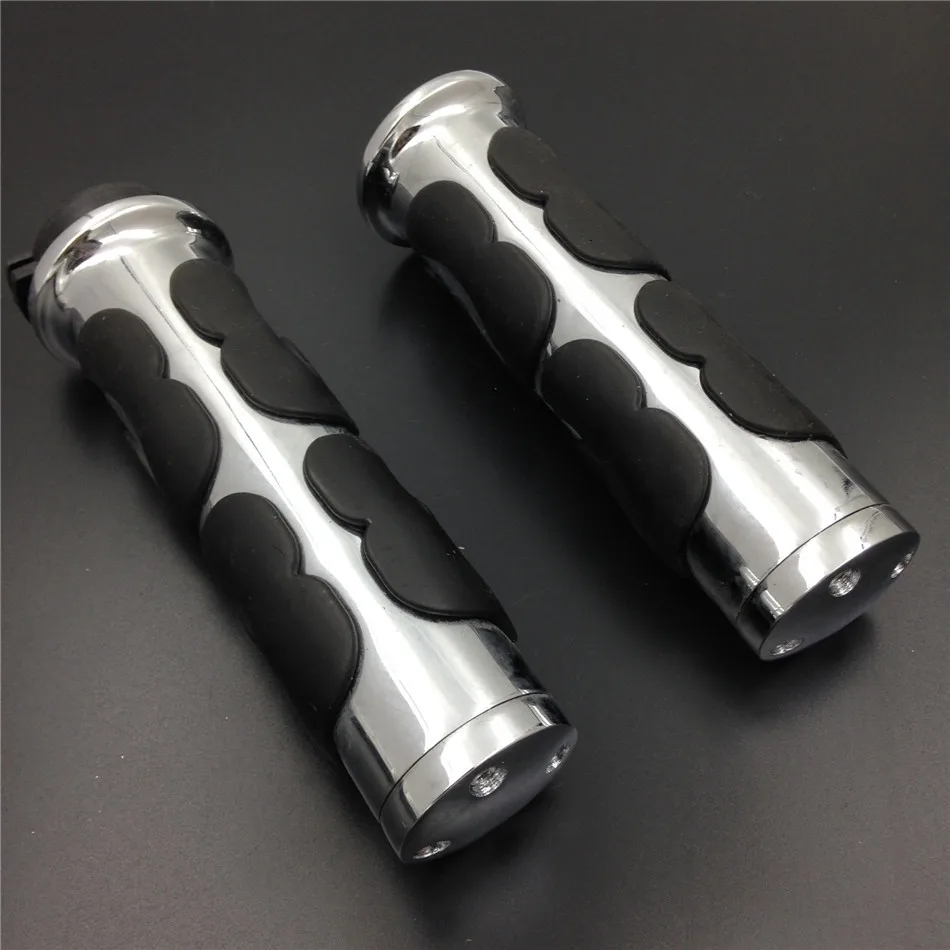 

For Suzuki Intruder Boulevard C90 C50 M50 Volusia Marauder 800 Flame Motorcycle Hand Grip Motorcycle Part