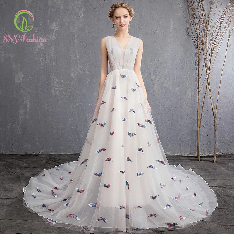 

SSYfashion V-Neck Sleeveless Zipper Back Lllusion Floor Length Sweep Train White Wedding Dress Bride Dress Vestido De Noiva