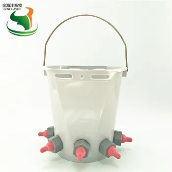 

8L Lamb feeding milk bucket can be ranged from 1 to 5 nipples