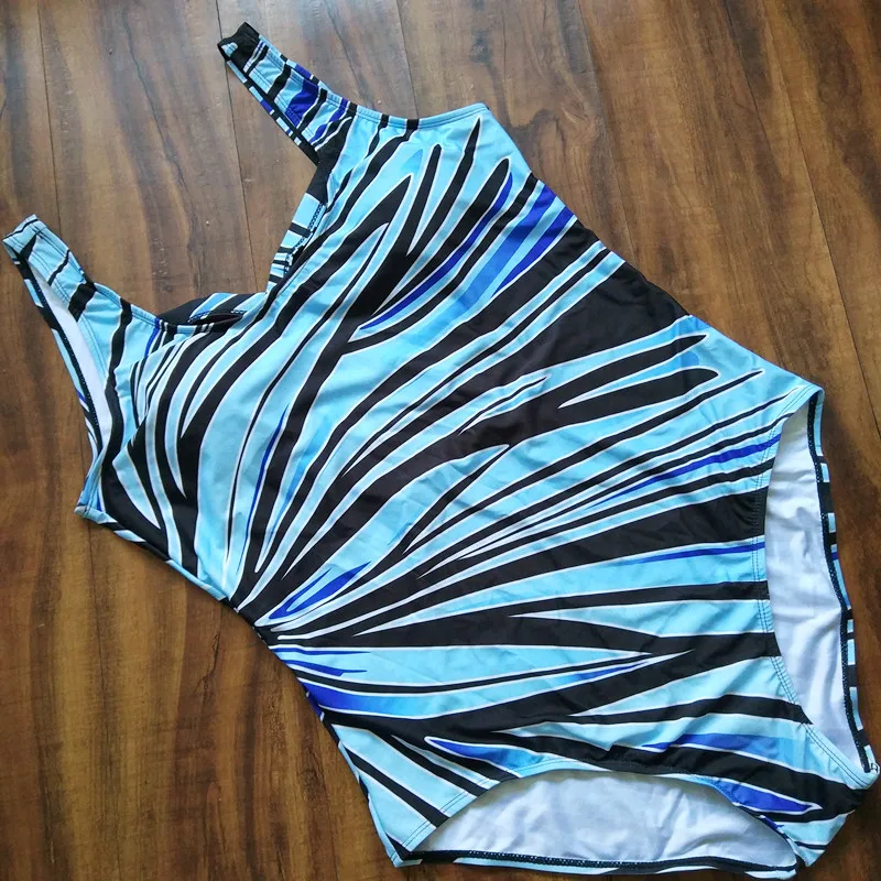5XL Large Swimsuit One Piece Swimwear Women Plus Size Monokini One-piece Swimming Suit for Mujer Big Chest Retro XL 2XL 3XL 4XL