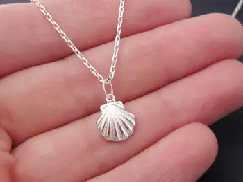 

10PCS- Marine Clam Shell Conch Necklace Mermaid Ocean Seashell Necklace Nautical Sea Shell Necklace for Beach Party