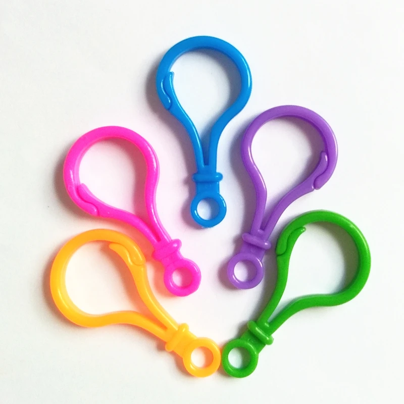 15 Colors Plastic Hook Key Chains Keyring Accessories Wholesaling Free