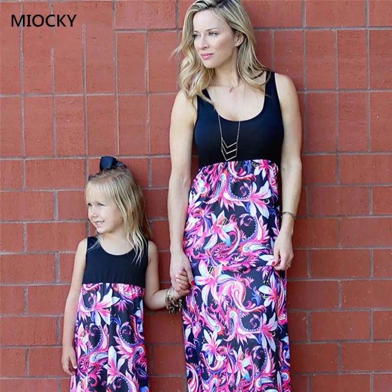 

Family Matching Clothes 2019 Mother and daughter dresses matching clothes Mom and daughter dress Simple Floral Mini Dress E059