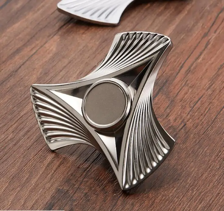 

FoletoTrefoil fish fin Hand Spinner PVD Liquid Metal Spray Paint EDC Fidget Spinner Anti Stress Toy Kid Adult Finger Spinner Coo