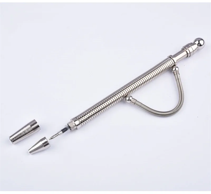 4414457759_721988196